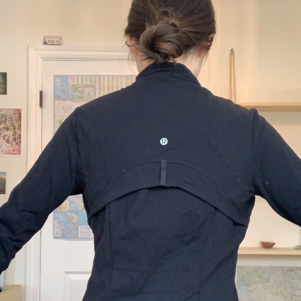 lululemon jacket